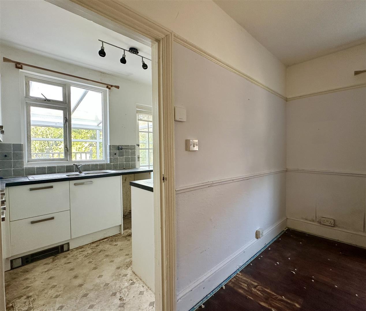 2 bed property in St James Road, Bexhill-On-Sea